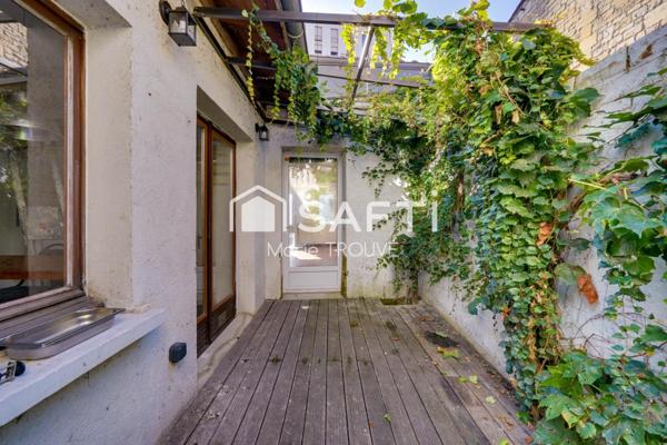 Échoppe avec extérieur secteur gare Saint Jean !