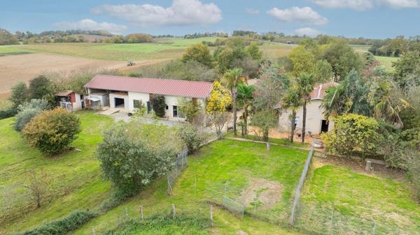 Domaine avec Maison et Appartement Sans voisinage