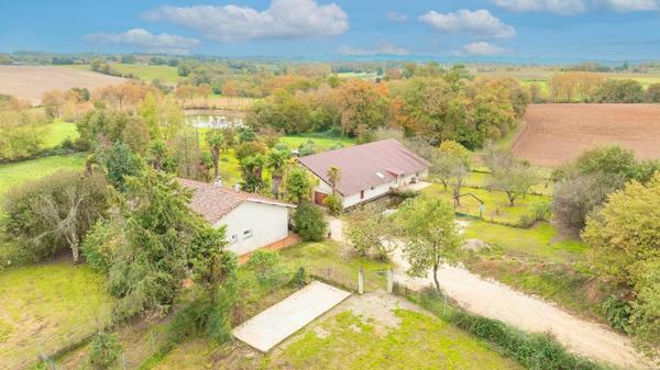 Domaine avec Maison et Appartement Sans voisinage