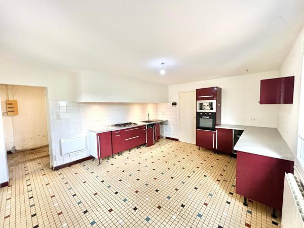 Domaine avec Maison et Appartement Sans voisinage