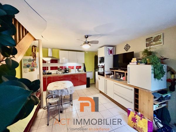 Maison de village 4 pièce(s) 3 chambre(s) 82 m²