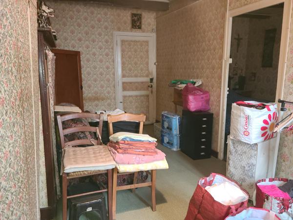 Maison plein centre, cave voûtée, terrasse, patio