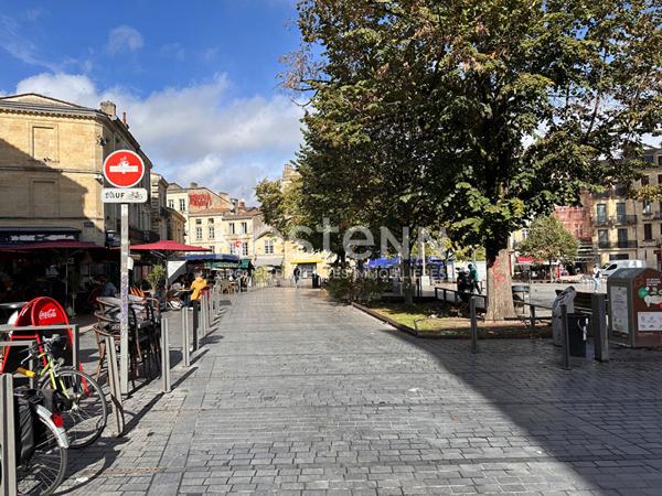 Cession de Bail, local Commercial Place Saint Michel
