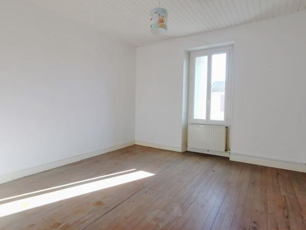 Vente / Maison en pierre