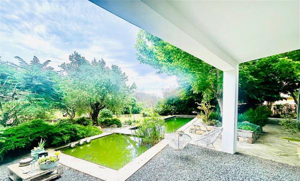 Fréjus -Villa contemporaine 223m2 domaine privé -studio & garage à SAISIR !!