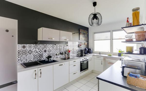 Appartement à vendre    3 pièces • 75 m2 Rennes