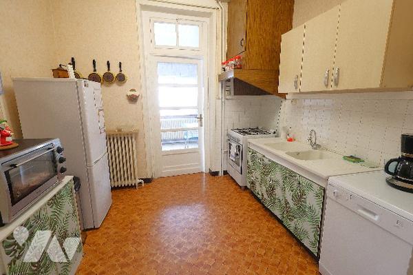 Exclusivité,
Idéal investisseur !
Maison avec locataires en place – Rendement immédiat - 621€/mois.