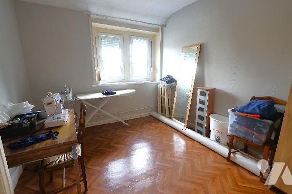Exclusivité,
Idéal investisseur !
Maison avec locataires en place – Rendement immédiat - 621€/mois.