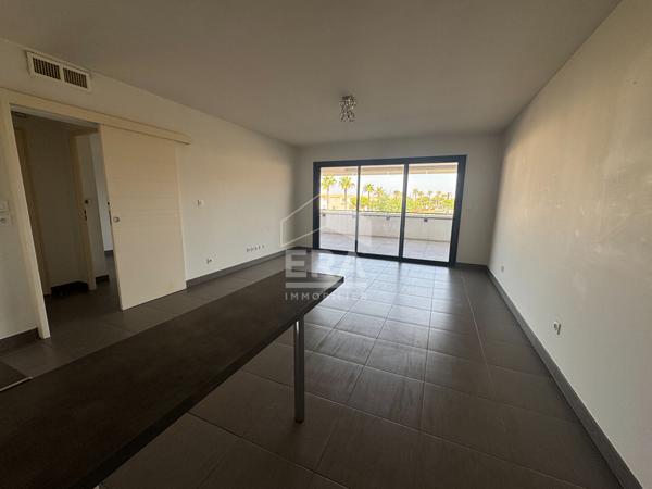 APPARTEMENT T2 AVEC TERRASSE ET PISCINE LE BARCARES