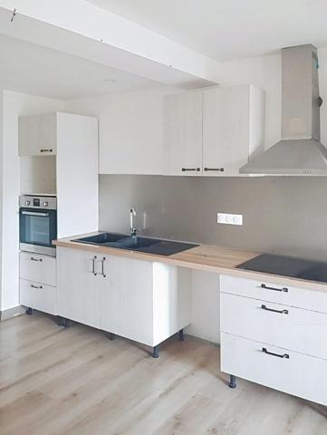 Maison à réhabiliter offrant de beaux volumes à exploiter