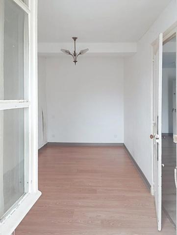 Maison à réhabiliter offrant de beaux volumes à exploiter