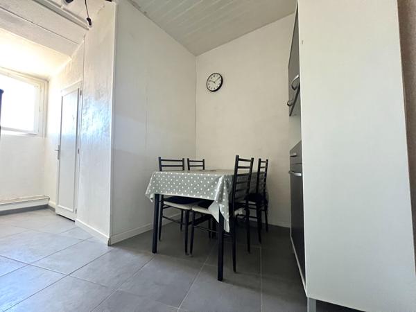 Appartement 3 pièces 49.35 m2