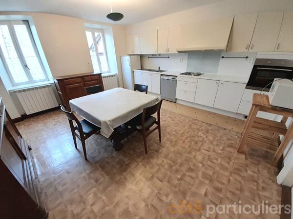 Location
                Appartement87,12 m² - 3 Pièces -
                    QUINS (12800)