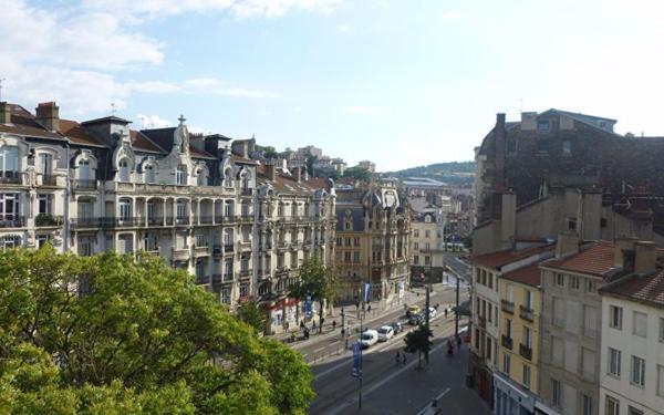Appartement à louer    2 pièces • 42,53 m2 Saint-Étienne