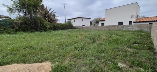 Terrain de 472 m² viabilisé et libre de constructeur