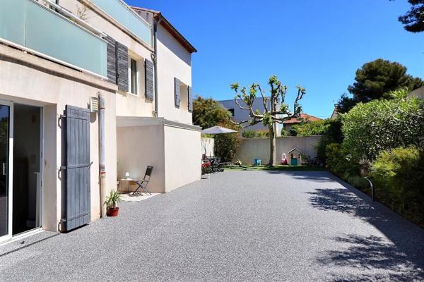 Appartement T3 de 70 m2 avec jardin de 165m2