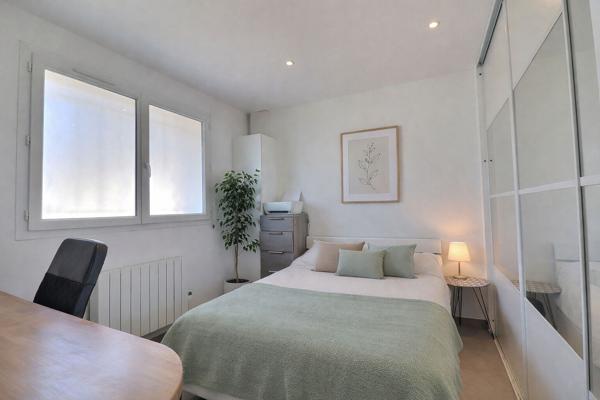 Appartement T3 de 70 m2 avec jardin de 165m2
