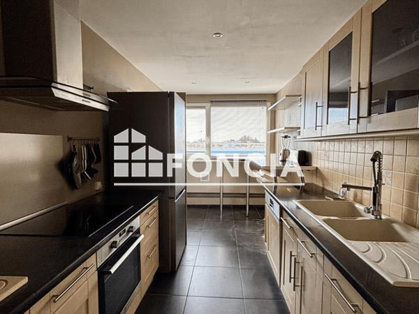 Location Appartement meublé 3 pièces 62.25 m² - Saitn Herblain 44800