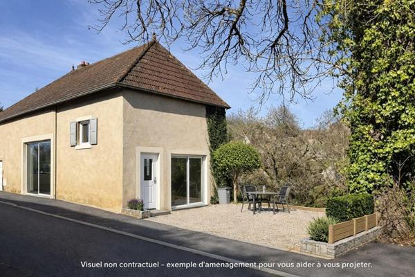 Au coeur de Couches, grand bâtiment