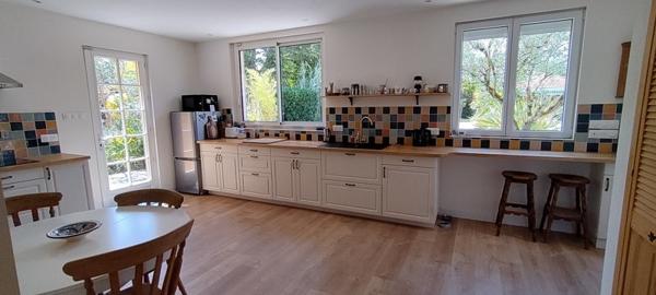 Maison à vendre 530 000 € Ambarès-et-Lagrave 8 p 171 m² DPE D