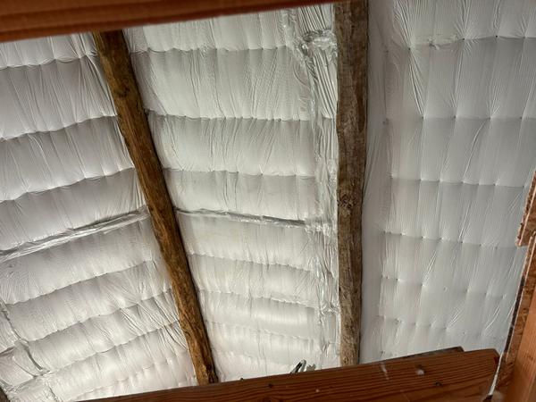 À VENDRE LOUBENS (09) Ancienne grange en pierre sur terrain arboré de 1,3 hectare