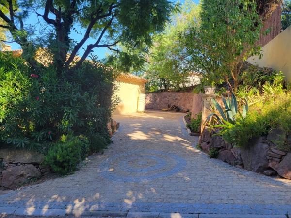 maison plein pied rare dans ce secteur