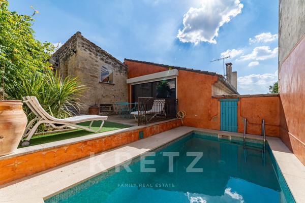 VIEUX VILLAGE DES ANGLES – DEMEURE DE CARACTÈRE DU XVIIIᵉ SIÈCLE AVEC PISCINE ET GARAGE