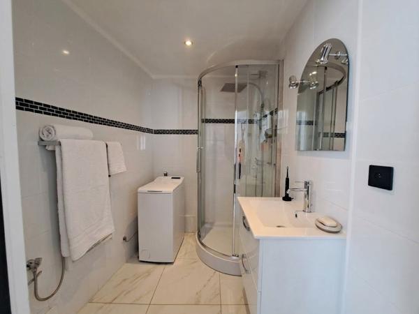 Immeuble 4 pièces à vendre Châtellerault - 86100 / Réf: 12059