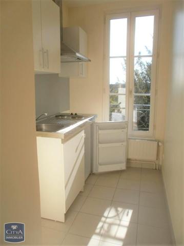 Appartement à louer 1 pièce 30.02m² Laon (02000)