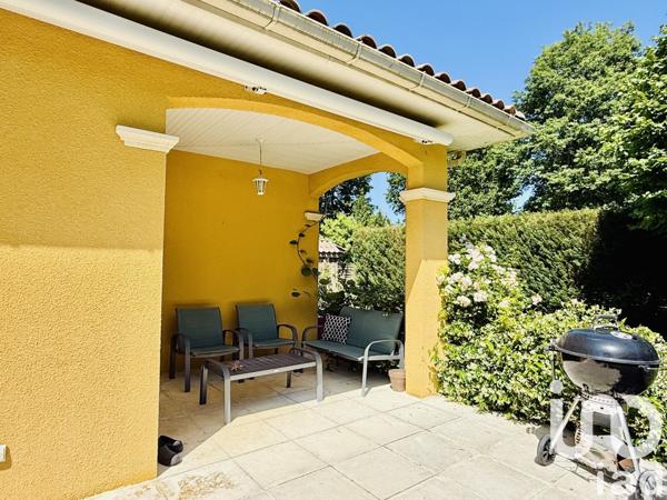 Maison 5 pièces de 104 m² à Salles (33770)