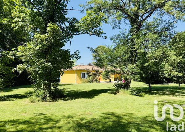 Maison 5 pièces de 104 m² à Salles (33770)