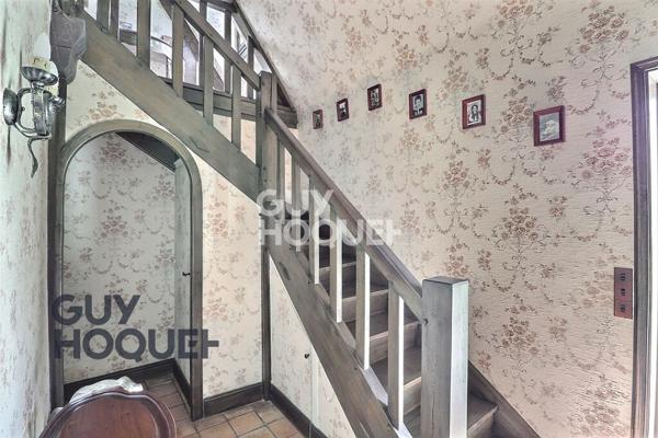 2.5km de BERNAY, centre commercial et gare