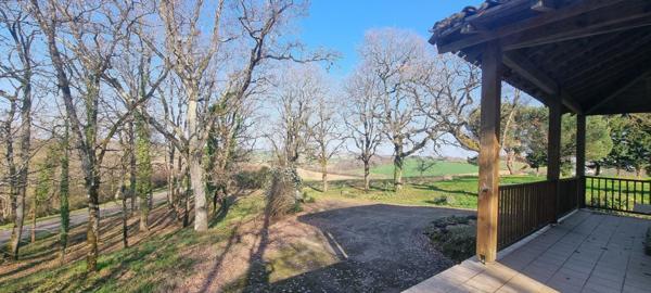 Ancienne maison d'hôtes à LAVIT