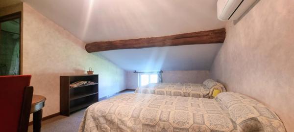 Ancienne maison d'hôtes à LAVIT