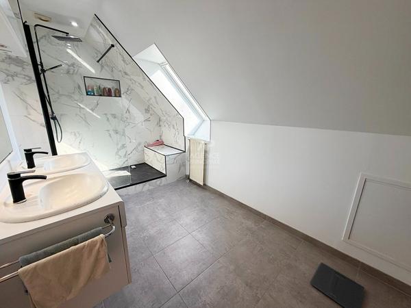 Maison Courdimanche 8 pièce(s) 165.19m2 519 900 € **  - Référence  2314