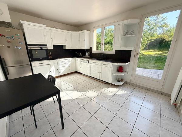 Maison Courdimanche 8 pièce(s) 165.19m2 519 900 € **  - Référence  2314