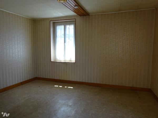 MAISON A VENDRE A THIRON GARDAIS