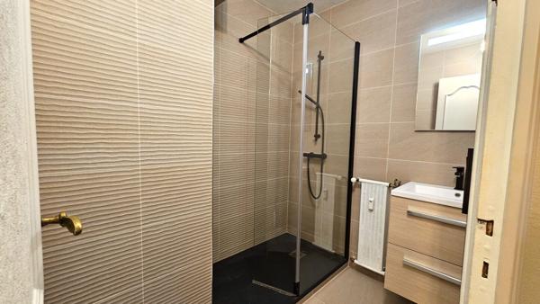 Appartement Albertville 5 pièce(s) 132 m2 + GARAGE+ 2 caves