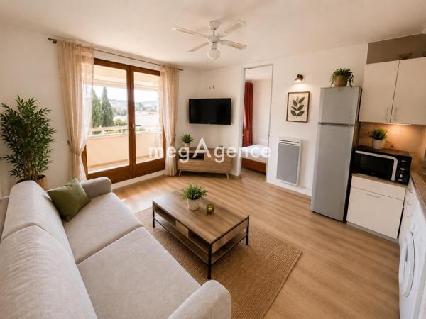 Appartement à SANARY-SUR-MER, 83110 - 2 pièces 27m²