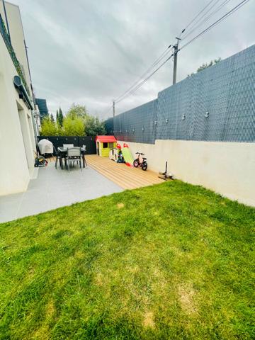 Appartement de type 3  avec terrasse et jardin