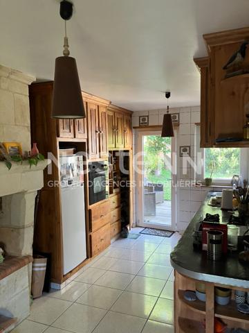 Vente charmante maison de 75 m²  avec cave voûtée et cour intérieure - A proximité de la voie verte - à Montval-sur-Loir (72500)
