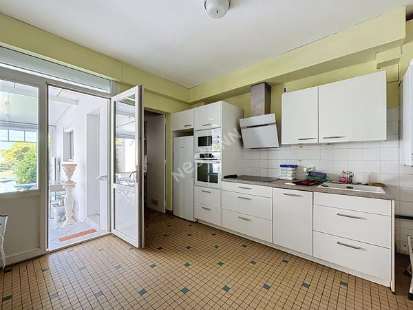A vendre : Maison familiale de 7 pièces avec un joli jardin et garage- Rezé