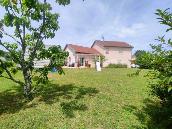 Agréable pavillon de 2009 situé à Port sur Saône