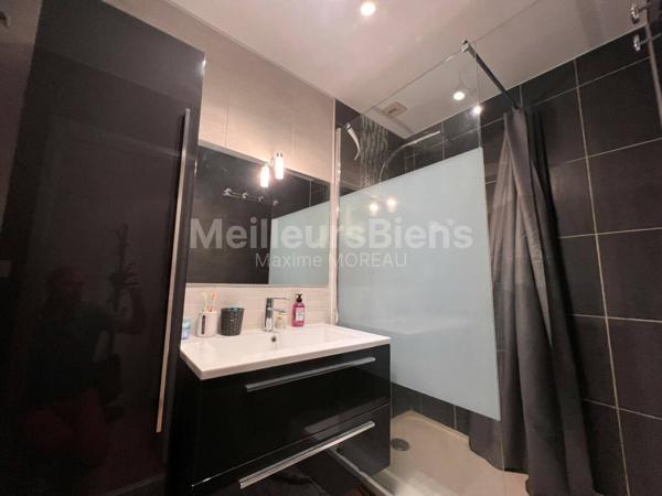 Magnifique T3 - PENTAGONE - Charges Faibles - Pas de travaux