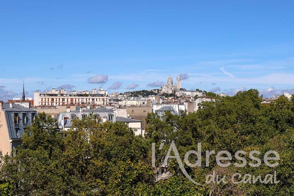 Appartement d'angle en étage élevé avec vue de rêve