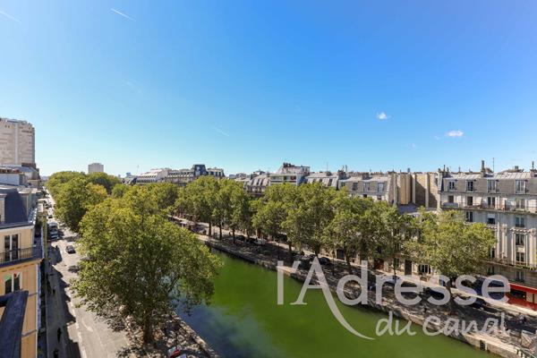 Appartement d'angle en étage élevé avec vue de rêve