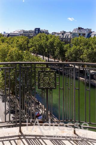 Appartement d'angle en étage élevé avec vue de rêve