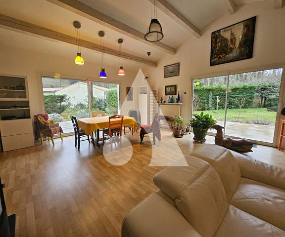 Maison 5 pièces 135.61 m2