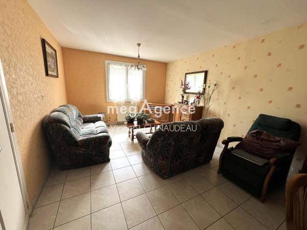 Maison à LA ROMAGNE, 49740 - 4 pièces 88m²