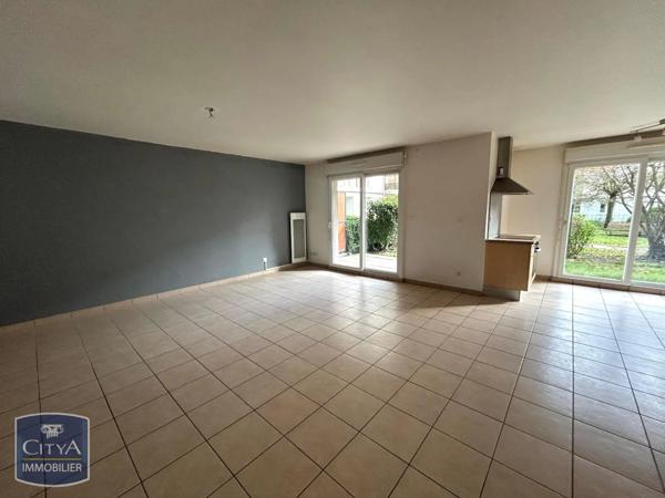 Appartement à louer 3 pièces 71.5m²